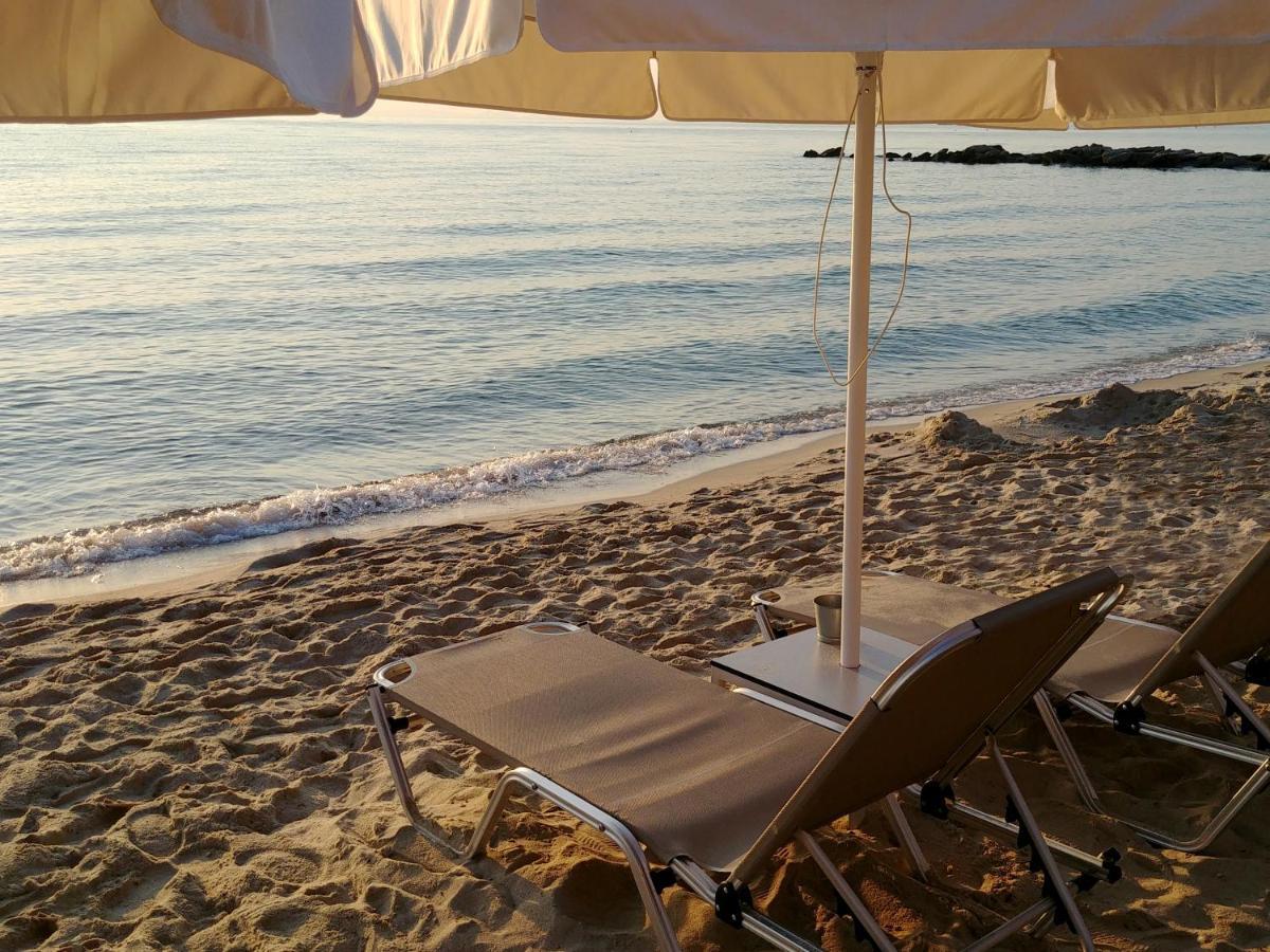 Voula Seaside Apartments Kallithea  Buitenkant foto